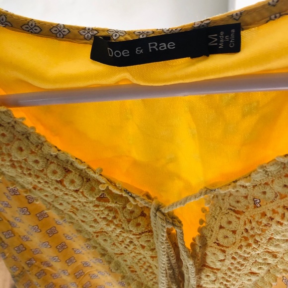 Doe and Rae Yellow Dress. - Picture 3 of 3